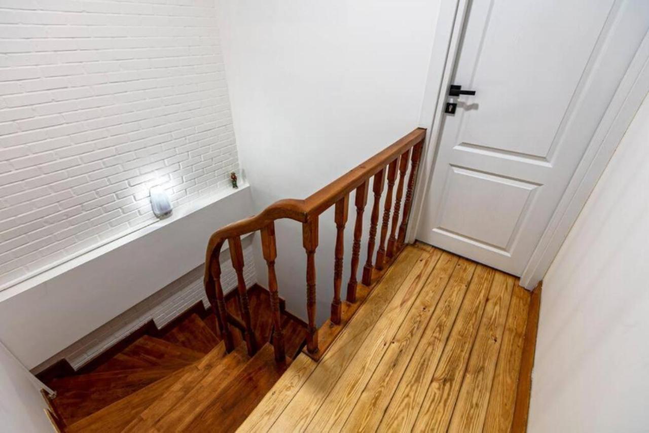 Historical 4-Br Home Steps From Besiktas Stadium & Bosphorus Views - Prime Nisantasi Location! Istanbul Eksteriør bilde